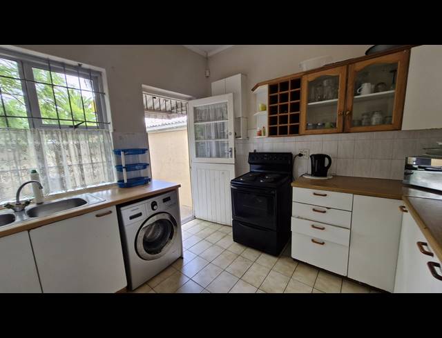 3 BEDROOM FREEHOLD TO LET IN PLUMSTEAD